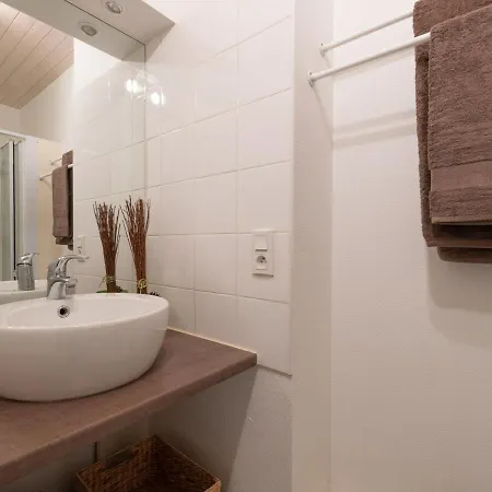 Duplex Cocooning Pour 6 Pers., Balcon Sud, Parking Privatif - Bourisp, Proche St-lary - Fr-1-296-301 Bourisp
